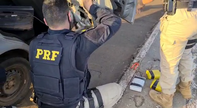 Polícia Rodoviária Federal apreende sete quilos de skunk