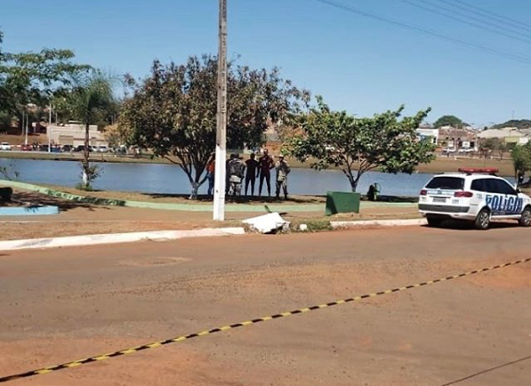 Viatura da Polícia Militar próximo ao lago municipal de Montividiu