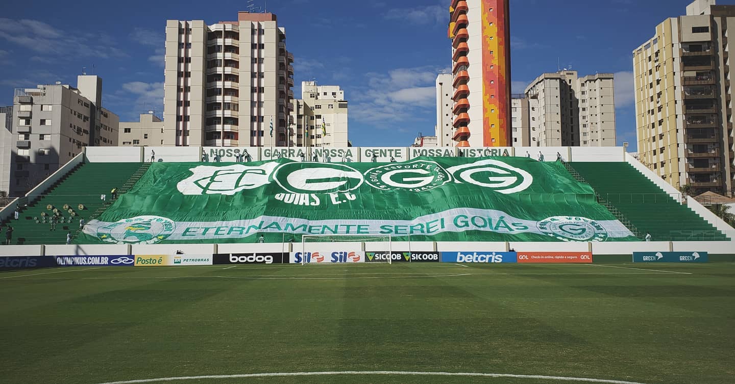 Jogo entre Goiás x São Paulo deveria ter acontecido neste domingo, mas foi suspenso: Foto: Facebook Goiás Esporte Clube.