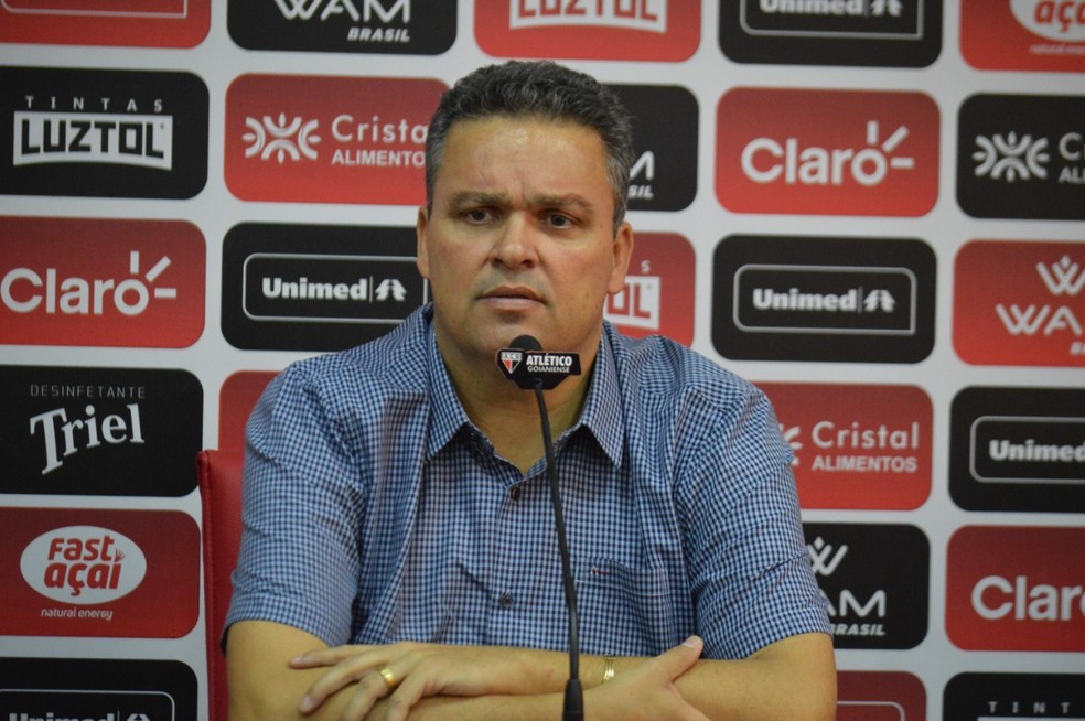 Presidente do Atlético-GO, Adson Batista (Foto: Paulo Marcos/ACG)
