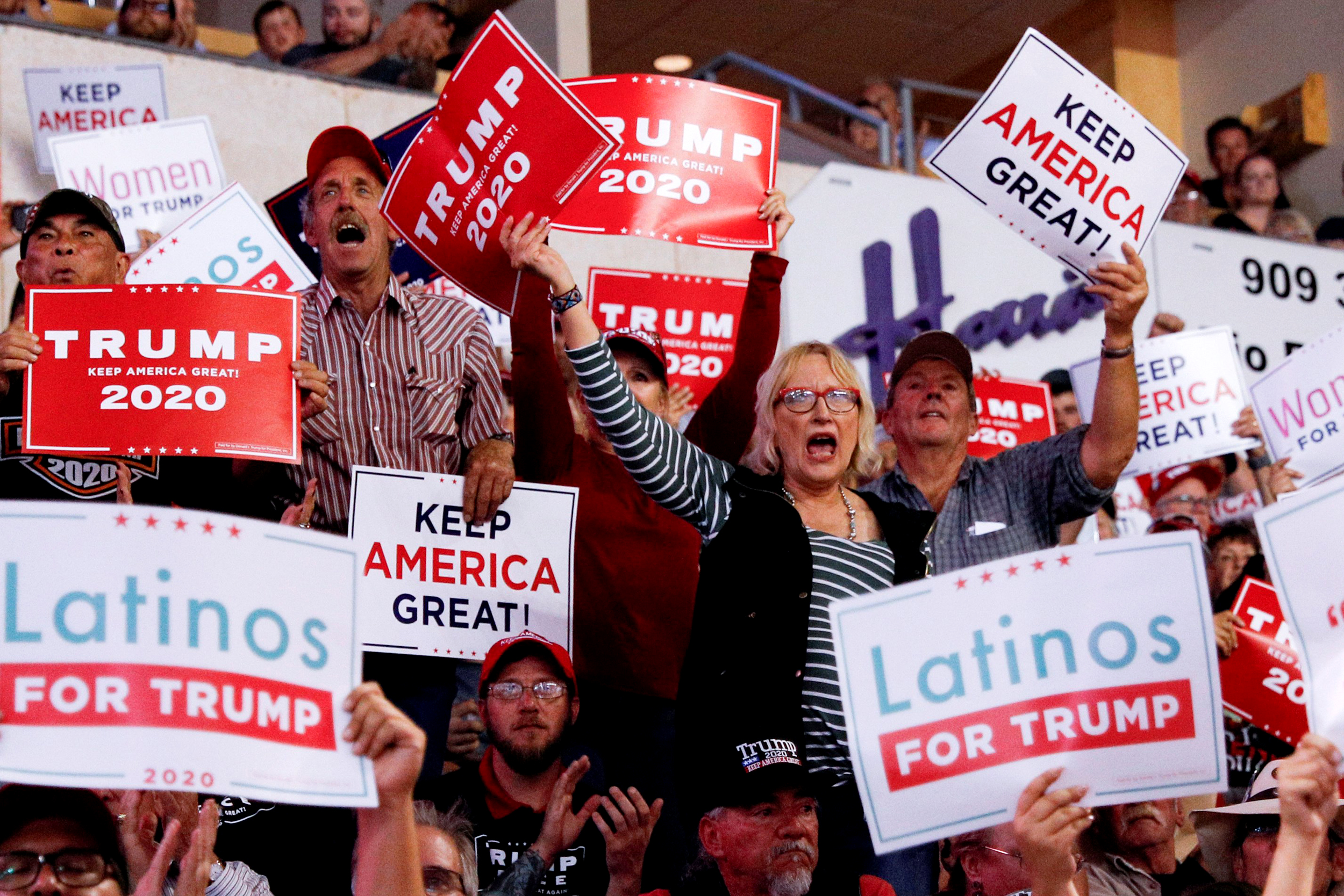 Latinos que apoiam a reeleição de Donald Trump Foto: REUTERS/Tom Brenner/File Photo