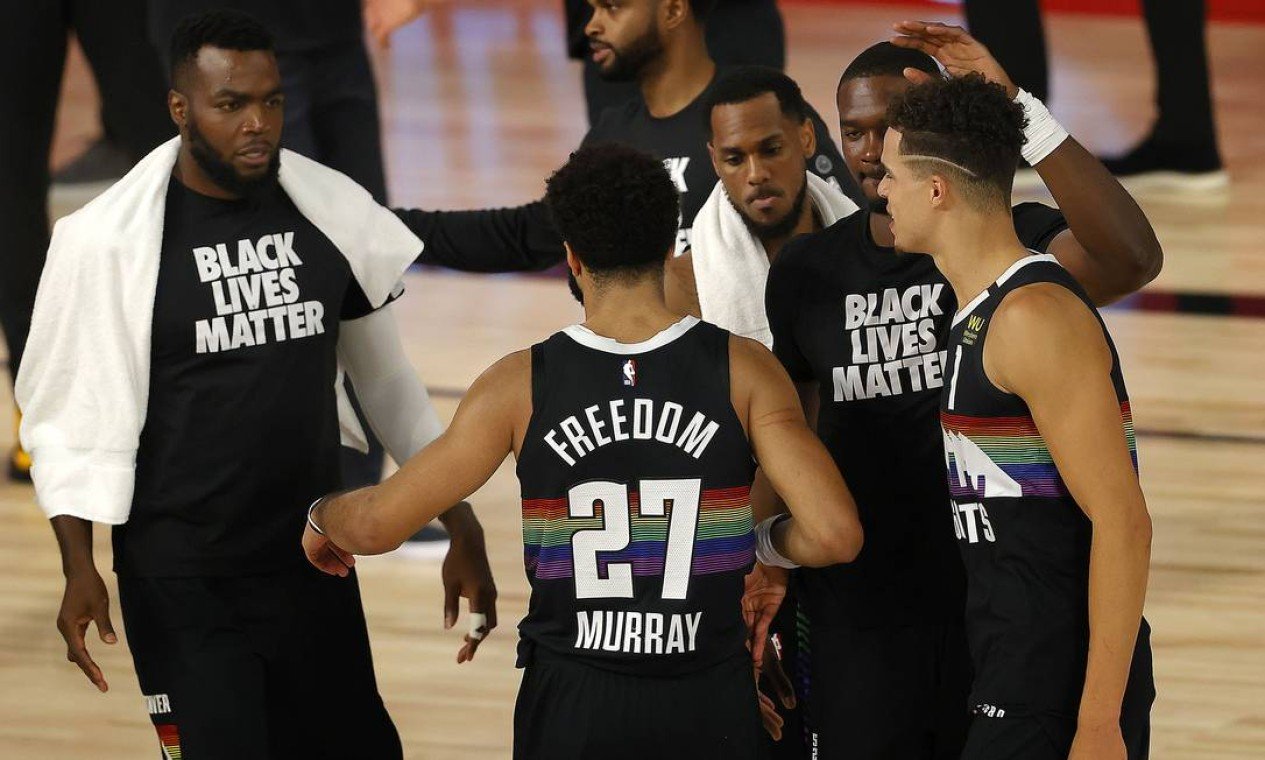 Protestos contra racismo movimentam NBA. Foto: USA Today