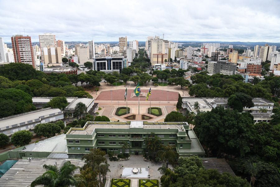 A cidade de Goiânia registrou neste sábado (19) o dia mais quente do ano. Os termômetros da capital chegaram a marcar 38º por volta das 14h (Foto: Cristiano Oliveira- Governo de Goiás.)