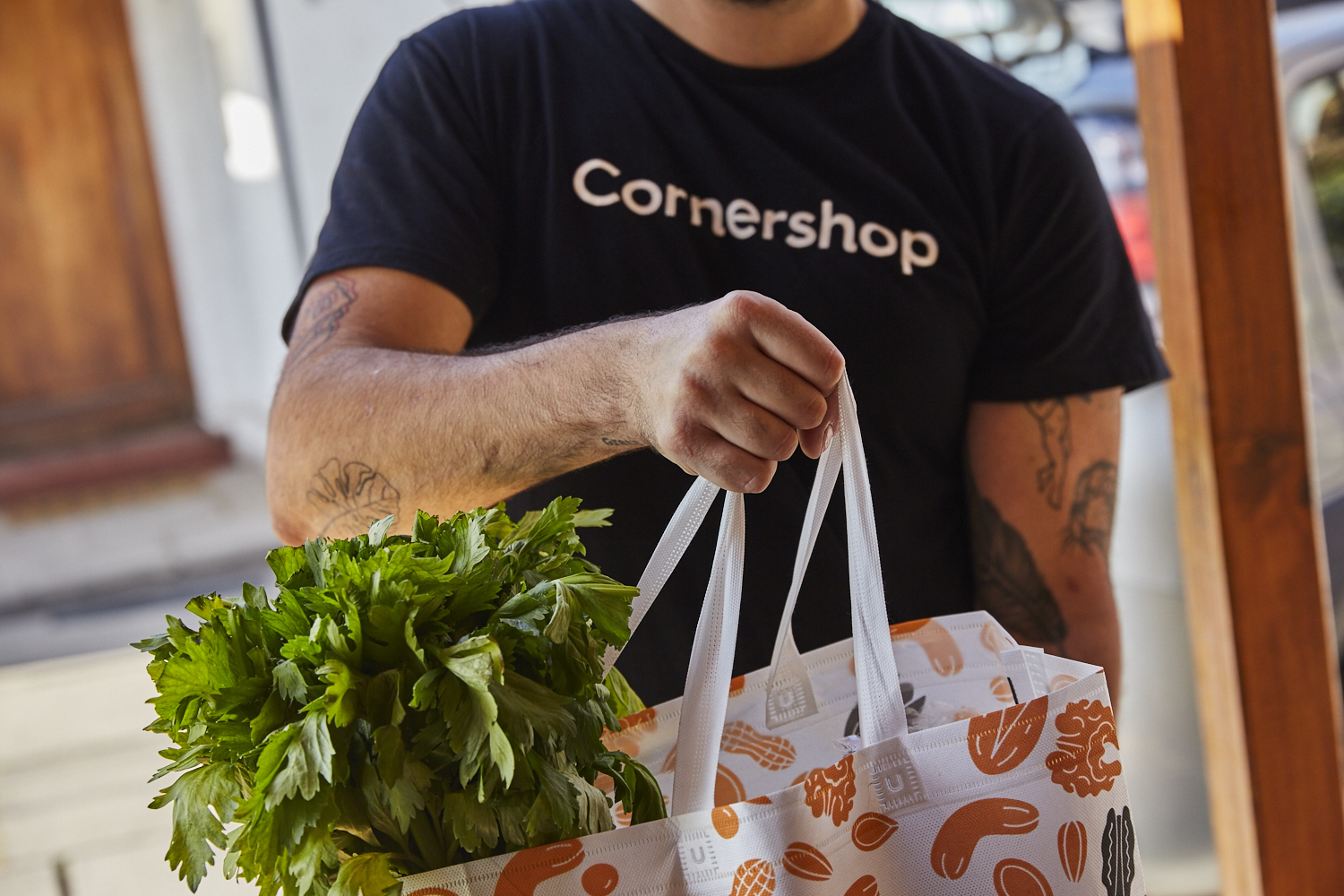 Cornershop App de entregas de supermercados promete facilitar compras de mercado em Goiânia