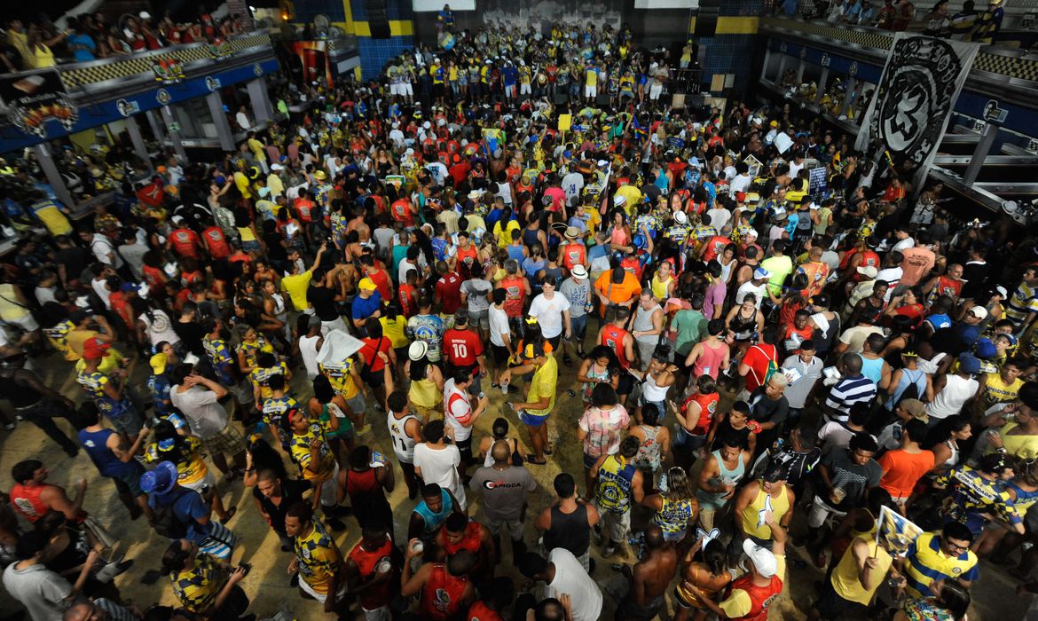 Rio de Janeiro libera quadras de escolas de samba a partir de novembro