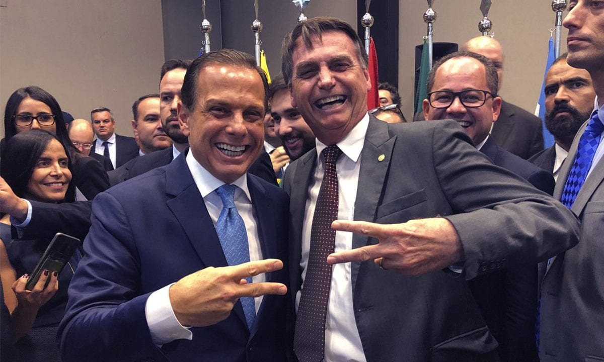 Doria pede grandeza de Bolsonaro após ele dizer que não compraria vacina chinesa