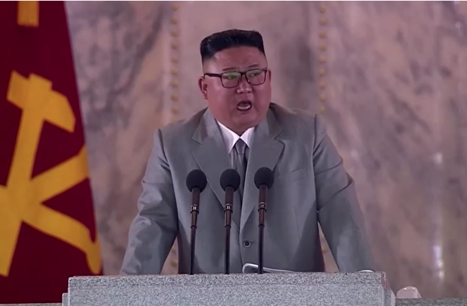 Kim Jong-Un se emocionou durante discurso