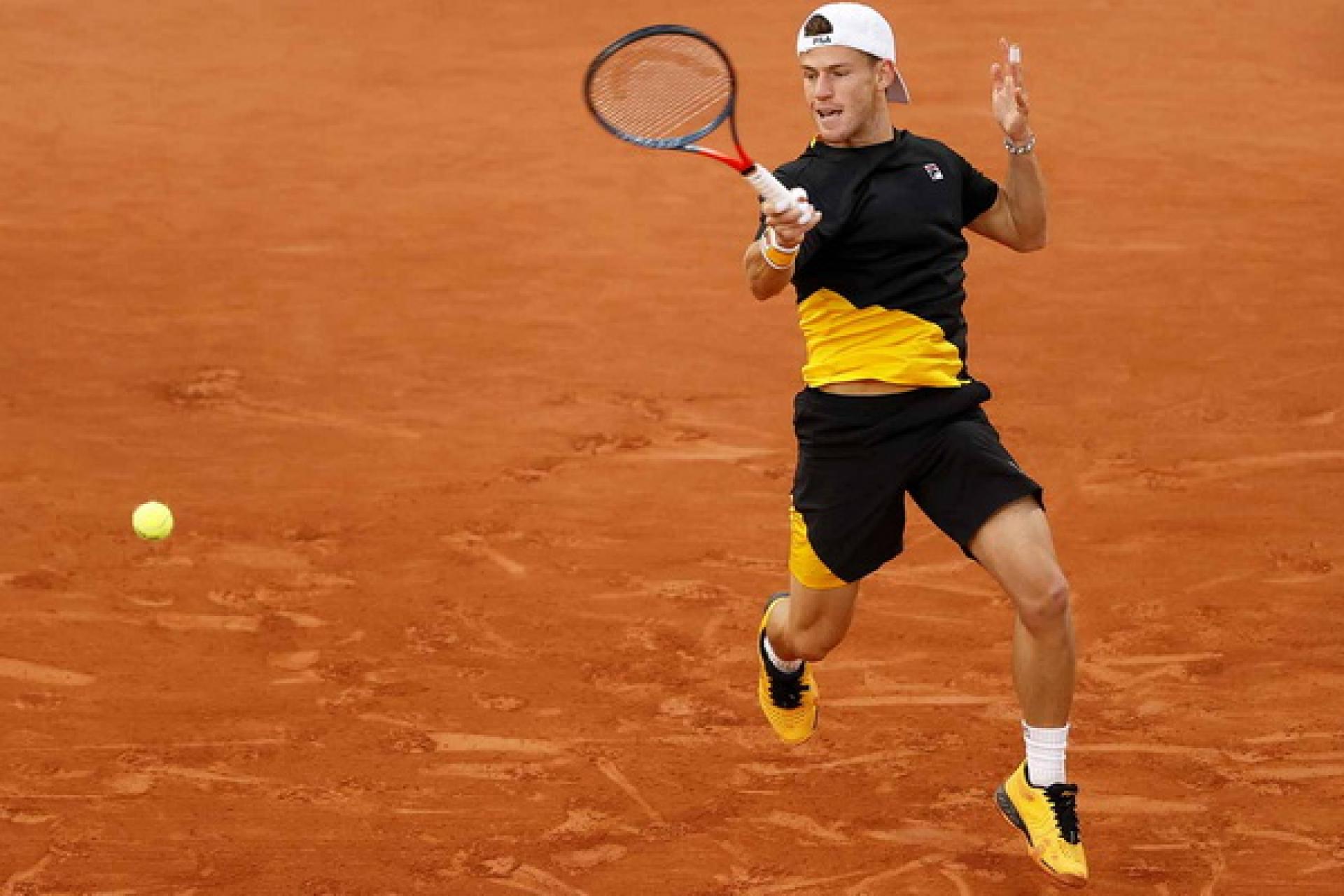 Tenista Diego Schwartzman em ação em Roland Garros (Foto: Divulgação)