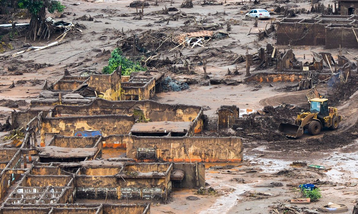 Cinco anos após o rompimento da barragem de Fundão, em Mariana, Minas Gerais, nenhuma das ações reparatórias esperadas foi concluída. (Foto: Antonio Cruz/Agência Brasil)