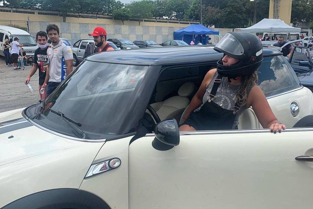 Motorista conta como entrou por engano no meio de corrida em Interlagos