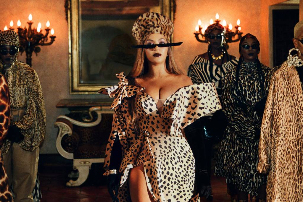 Black Is King: Filme de Beyoncé exclusivo para Disney+ ganha trailer