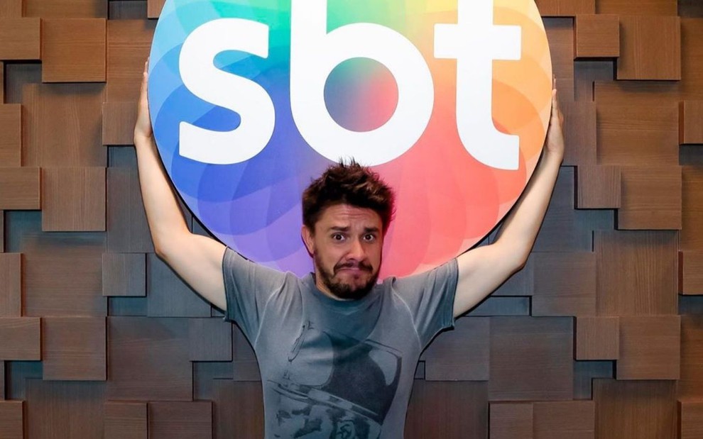 Oscar Filho é desligado do SBT, mas garante que relação com a emissora é 'de boa'