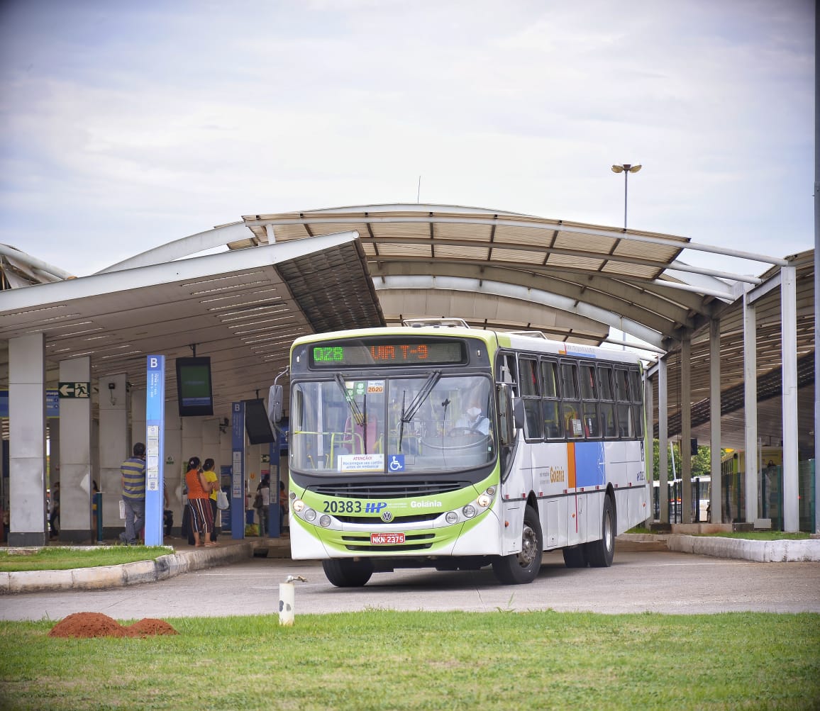 CMTC cria linha como reforço de viagem para três terminais - 660 - terminal - goiânia - ônibus