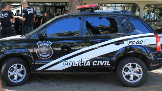 A Polícia Civil cumpre mandados de busca e apreensão contra empresários e contadores suspeitos de sonegar mais de R$ 2 milhões em impostos. (Foto: divulgação/PC)