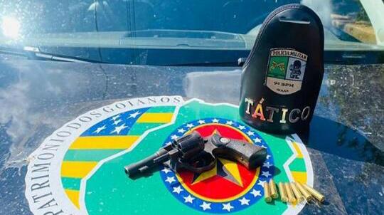 Polícia apreende menor membro de torcida organizada com arma, em Goiânia