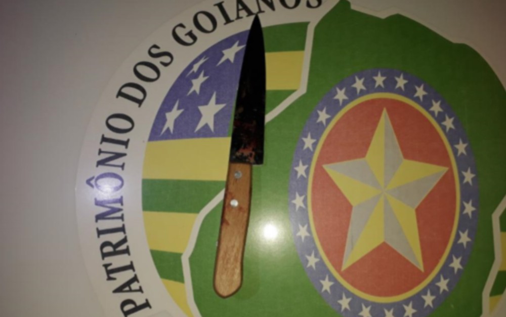 Mãe embriagada é presa suspeita de matar filho a facadas em Anápolis
