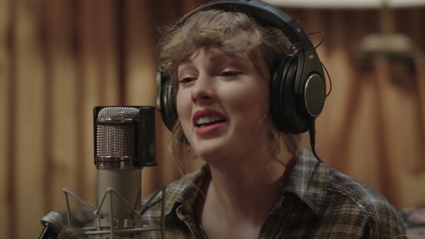 folklore Taylor Swift divulga trailer de especial do álbum 'Folklore'; assista