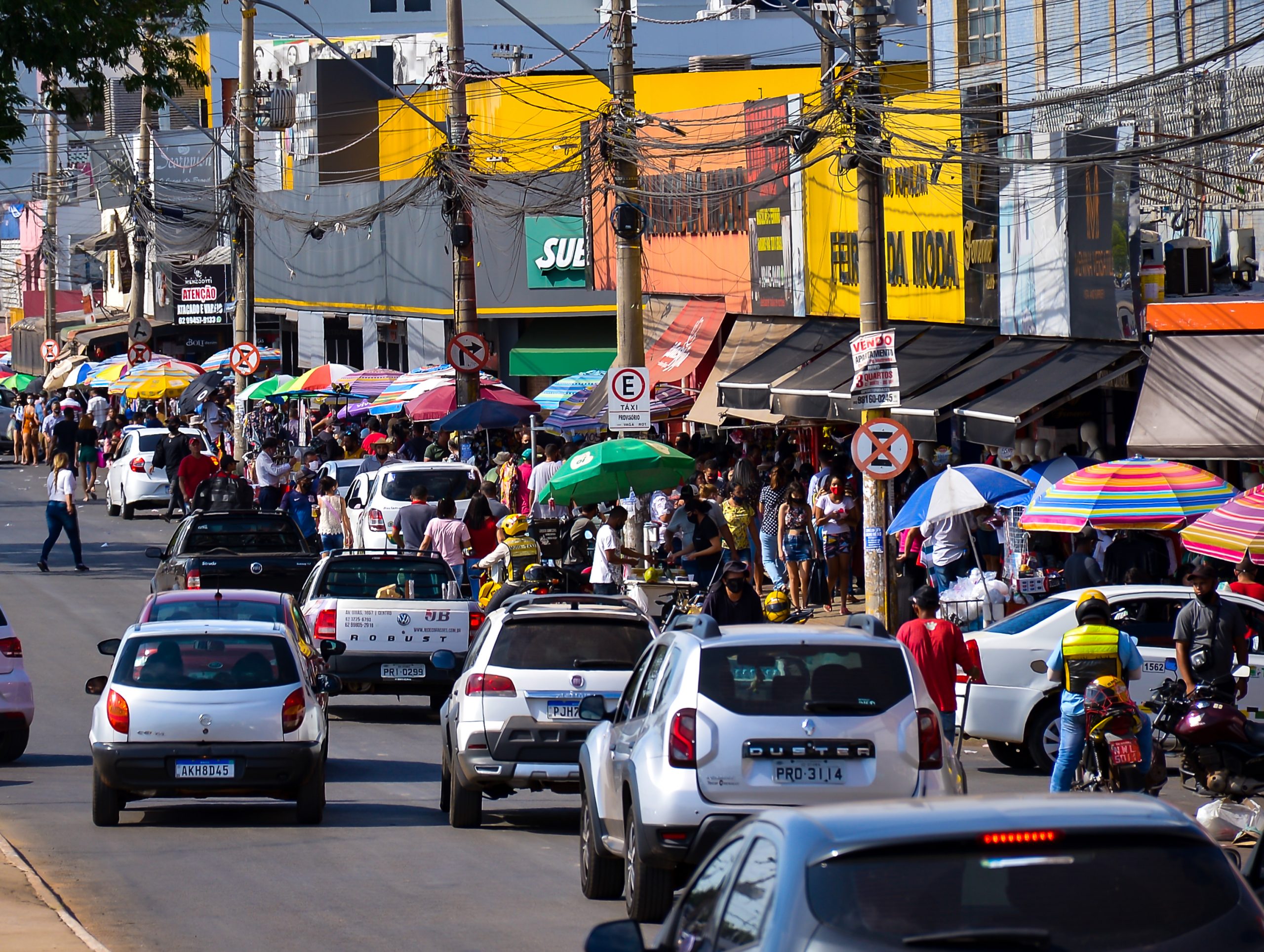 Lojistas da 44 esperam R$ 100 mi com vendas para o Dia dos Pais, diz Associação