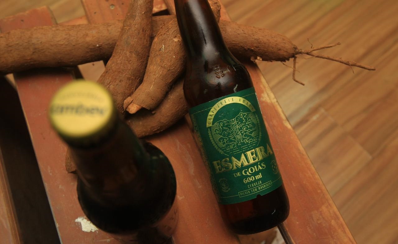 Esmera de Goiás, Cerveja de mandioca foi feita para combinar com culinária goiana, diz mestre cervejeira
