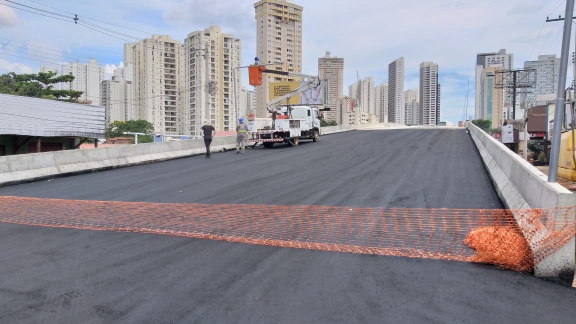 A Prefeitura de Goiânia inaugura, nesta terça-feira (22), o viaduto da Av. Jamel Cecílio, na capital. (Foto: divulgação Prefeitura)