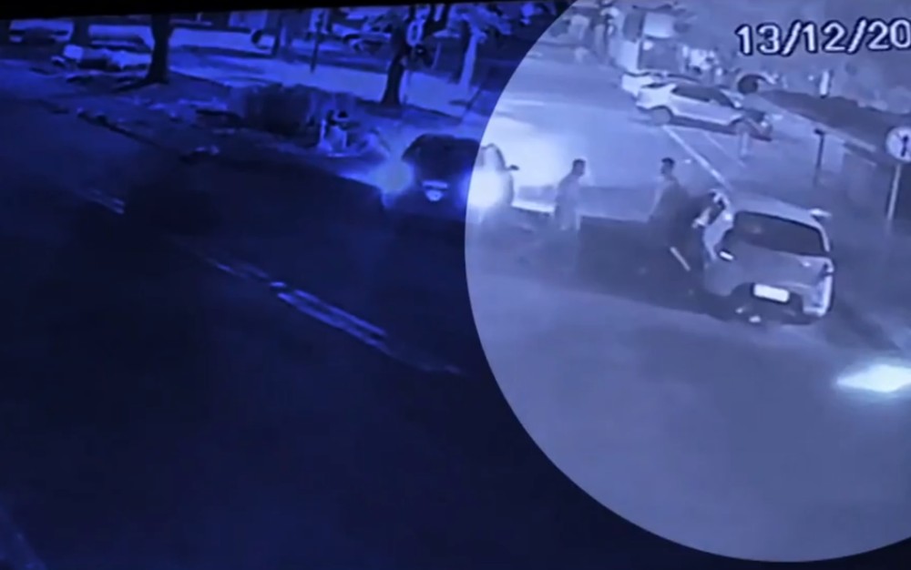 Adolescente é atropelado e arrastado em avenida de Anápolis; veja vídeo