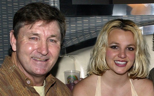 Pai de Britney Spears permanecerá como tutor da cantora, segundo decisão judicial Pai de Britney Spears permanecerá como tutor da cantora, segundo decisão judicial Britney Spears permanecerá sob tutela do pai Jamie Spears até setembro de 2021