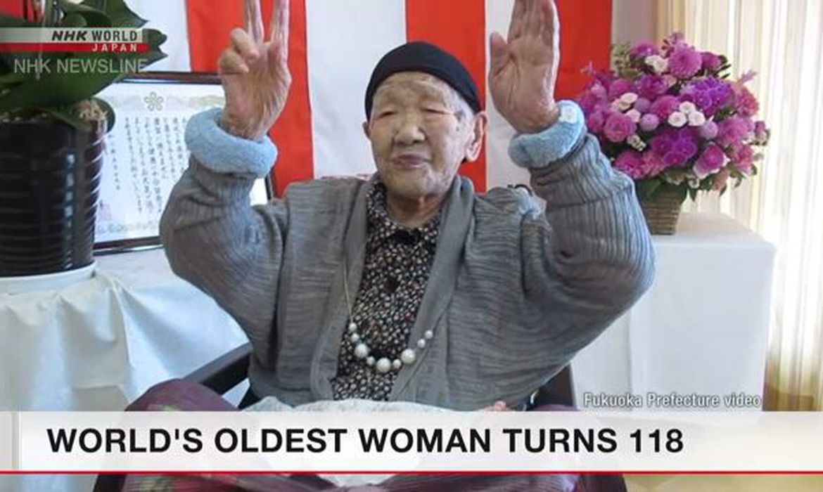 Mulher mais velha do mundo comemora aniversário de 118 anos