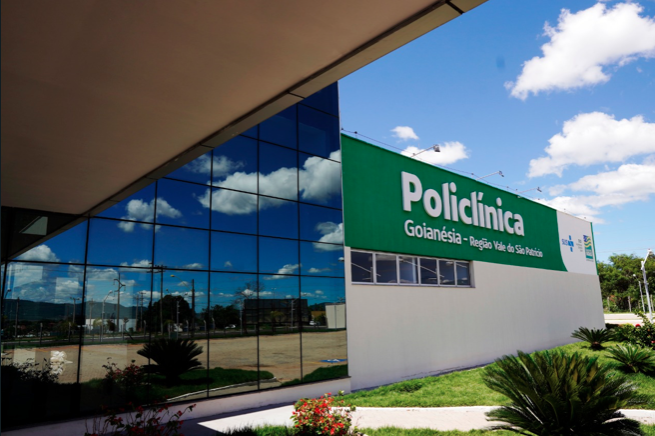 Policlínica de Goianésia, a ser inaugurada na terça-feira (Foto: Governo de Goiás)