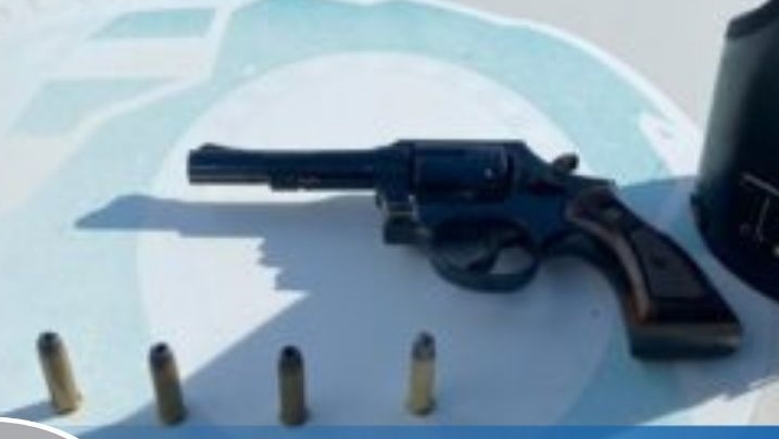 Dono de bar é preso com arma de fogo ilegal com numeração raspada, em Goiânia