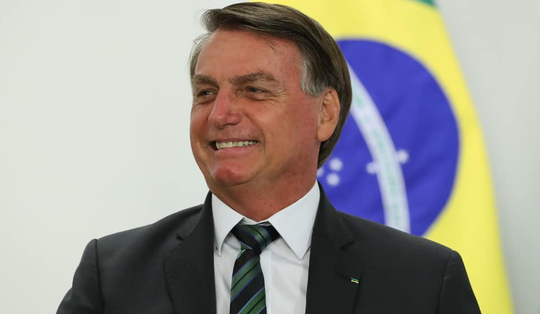 Contra lockdown, Bolsonaro cita Goiás e diz que problema de UTIs vem desde 2015