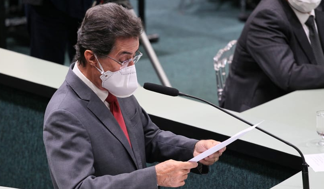 Francisco Oliveira defende José Eliton na presidência do PSDB