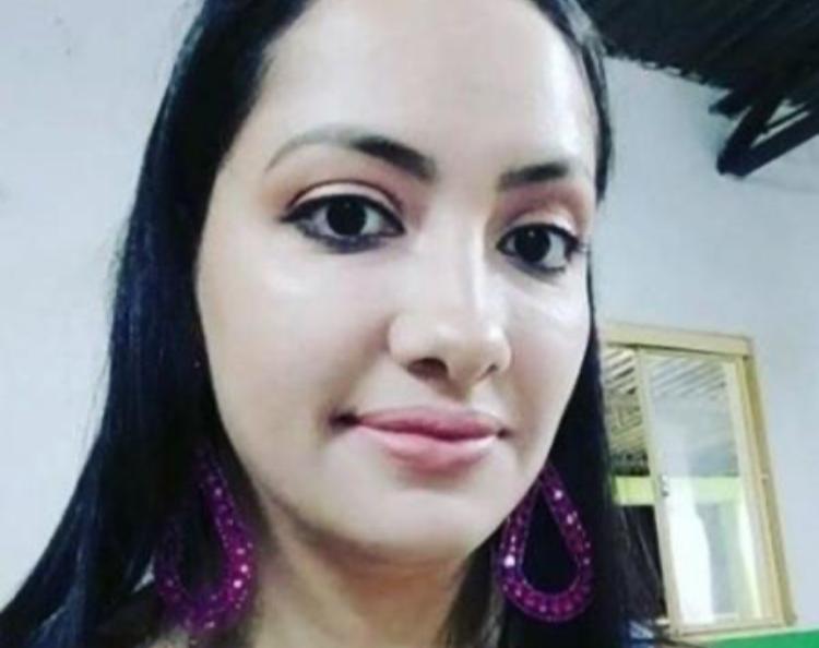 Mulher morre após ser atirada de ônibus de transporte coletivo em Goiânia - nayara - esteticista