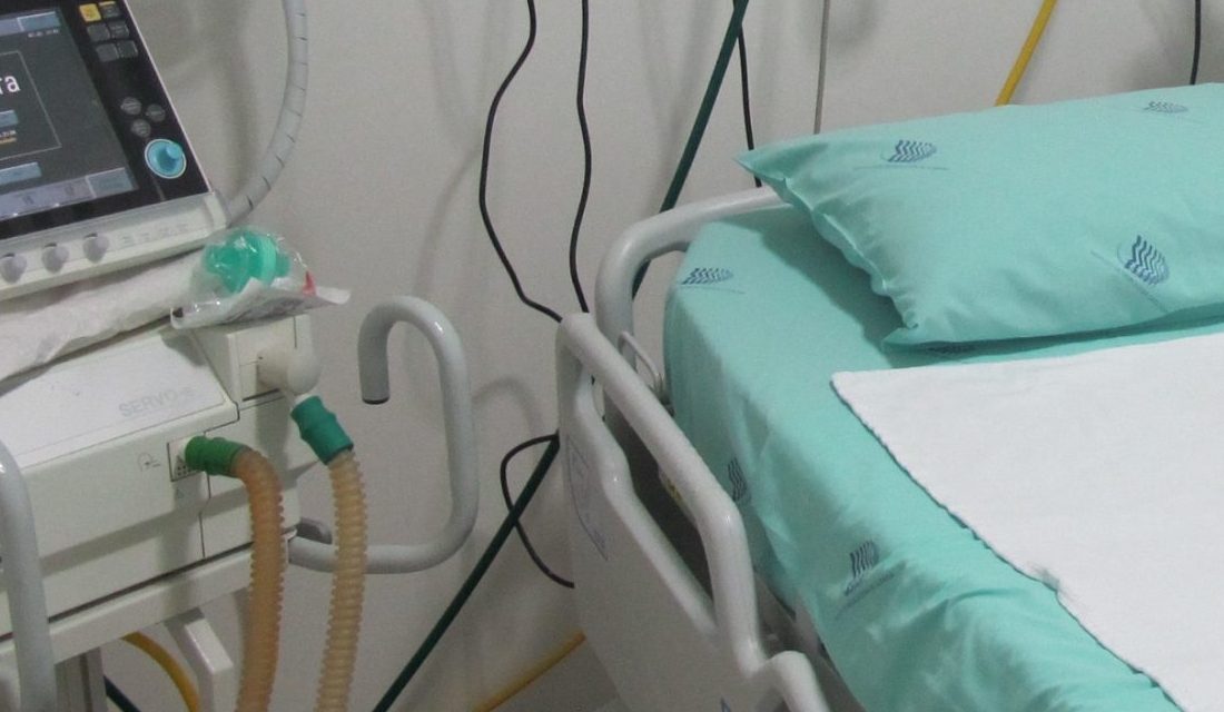 A cada cinco pacientes internados com Covid-19 na rede pública de saúde de Goiânia, um veio de outro município