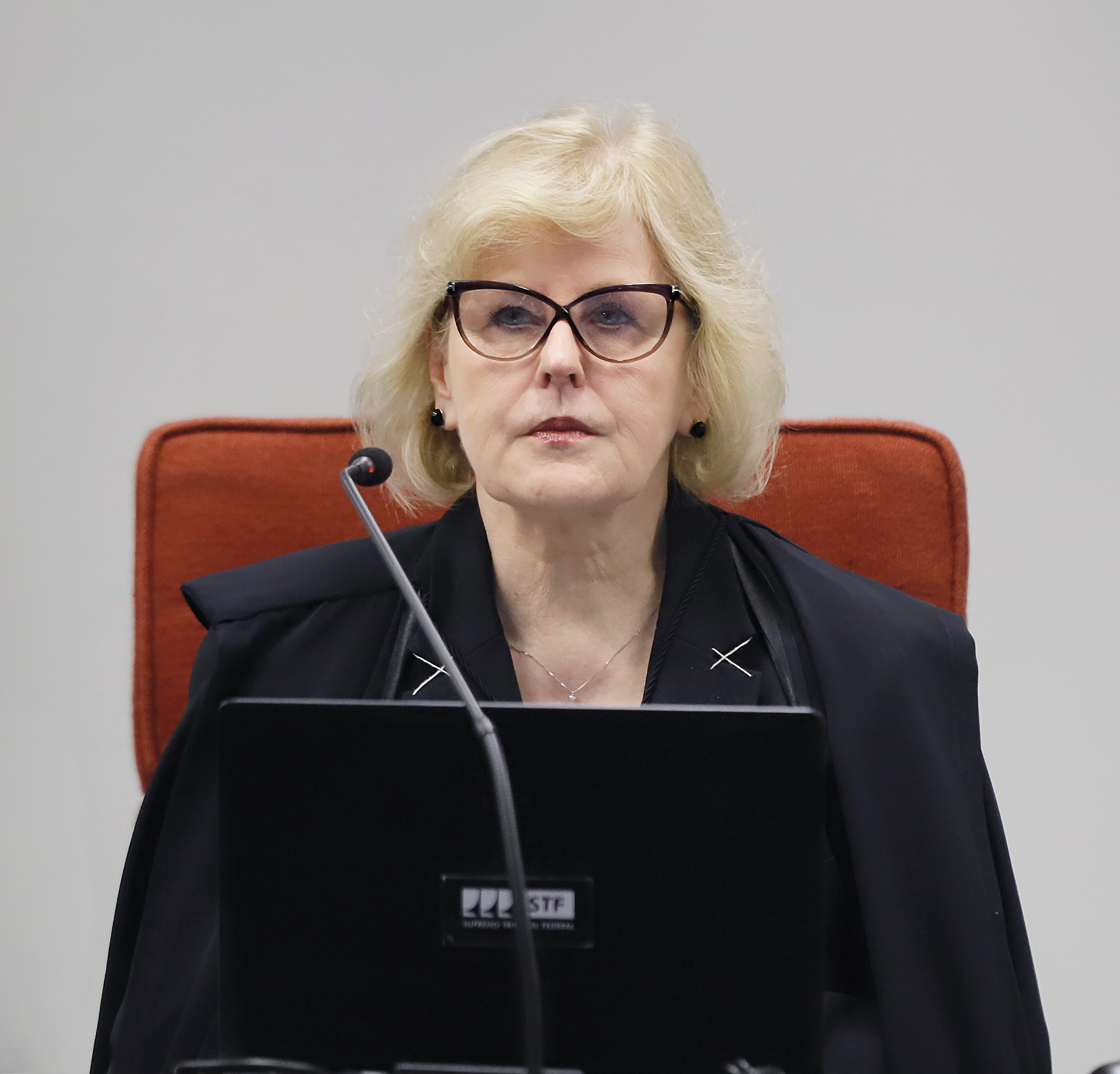 Ministra Rosa Weber recebe relatório da CPI da Covid nesta quarta