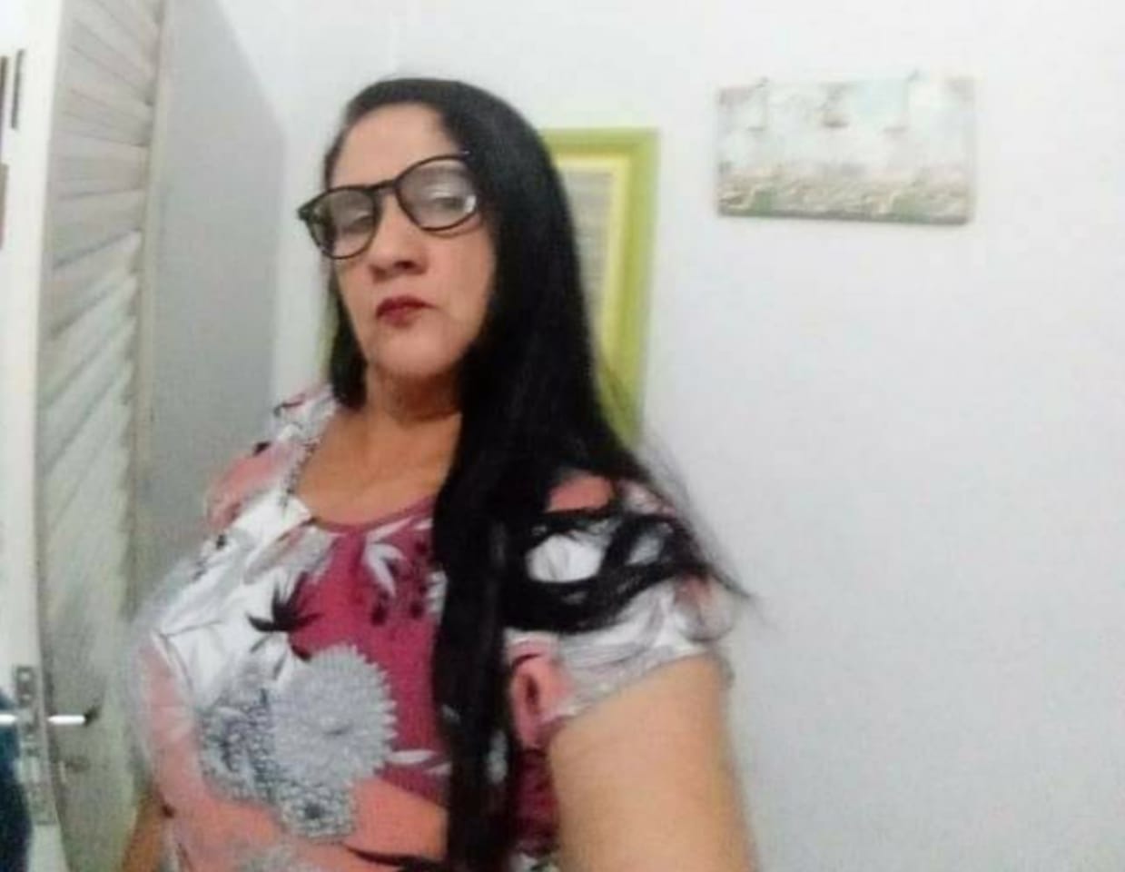 Diagnosticada com Covid-19, a produtora rural Maria José Tavares, de 52 anos, conseguiu vaga em uma UTI, após 7 dias de espera. (Foto: reprodução/redes sociais)