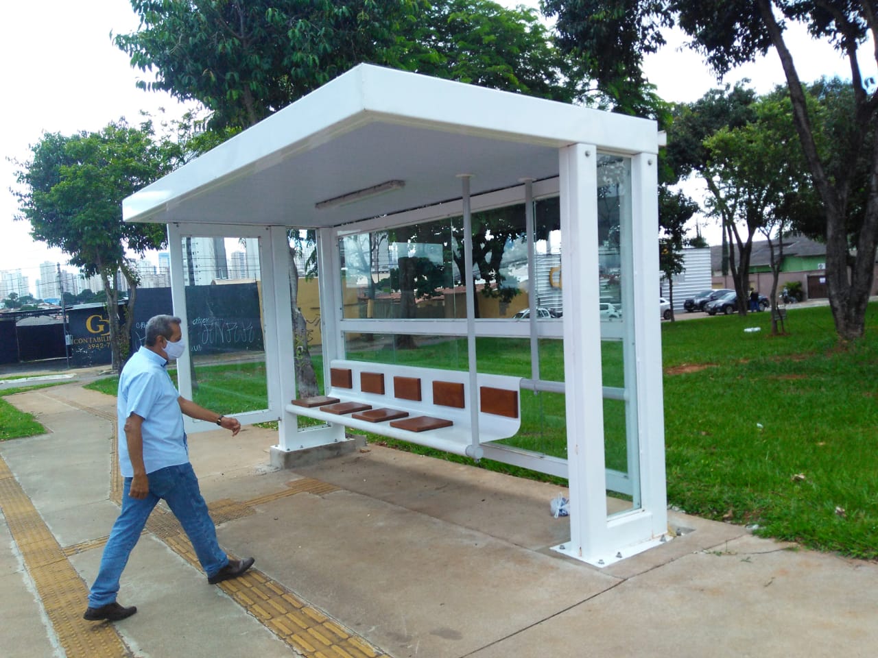 Goiânia instala 30 pontos de ônibus na avenida T-7