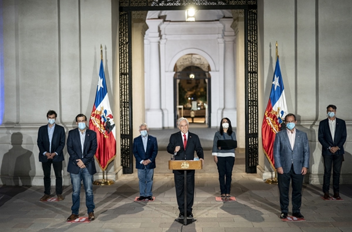Presidente do Chile propõe adiamento de eleições por cinco semanas