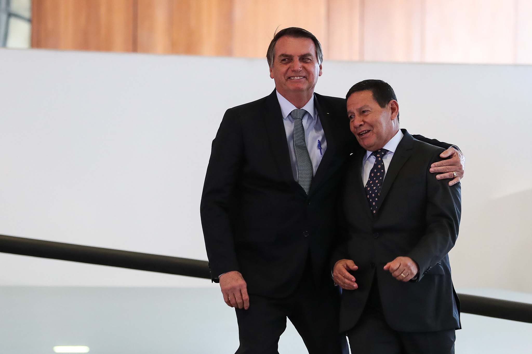 Bolsonaro e o vice-presidente Hamilton Mourão (Foto: Marcos Corrêa/PR)