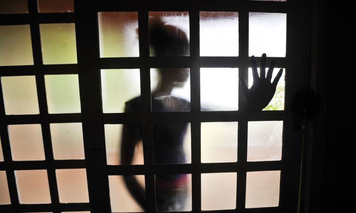 Homem é preso suspeito de abusar de primas menores de idade em Santa Terezinha de Goiás