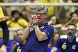 Renan Dal Zotto foi extubado na manhã deste sábado (24) em hospital do Rio - William Lucas - 23.jun.2019/Inovafoto/CBV