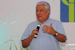 “Mandato é de oito anos”, alerta Vilmar Rocha sobre escolha de senador