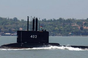 Submarino da Indonésia com 53 tripulantes a bordo desaparece em Bali