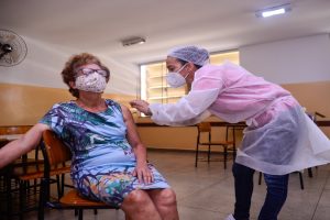 A Prefeitura de Goiânia pode ter que explicar à Câmara Municipal sobre processo de contratação de emprea para aplicar vacinas contra Covid. (Foto: Jucimar de Sousa/Mais Goiás)