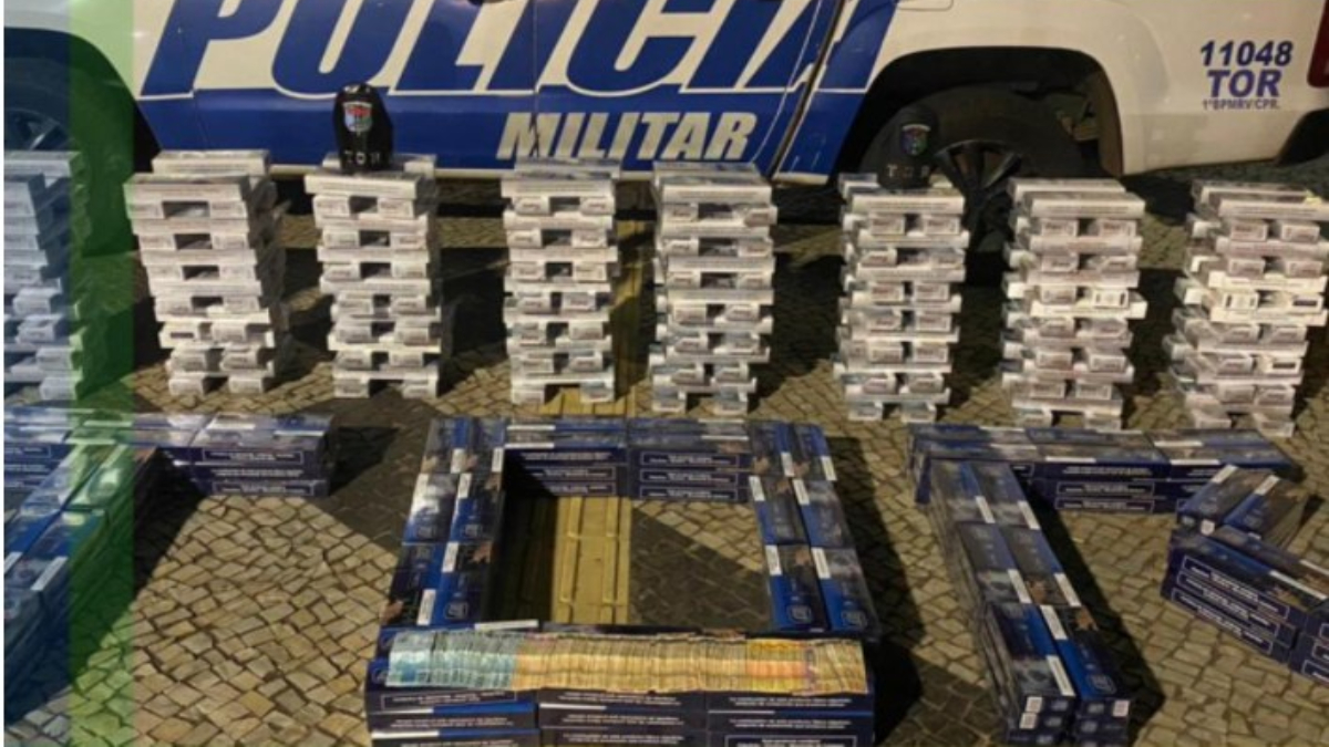 Polícia apreende carga de 25 mil cigarros contrabandeados na GO-050, em Trindade