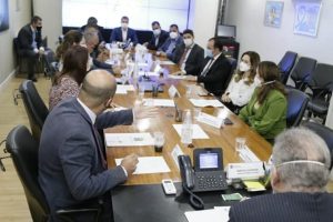 Prefeitos do Entorno pedem reabertura do HCamp de Águas Lindas a ministro