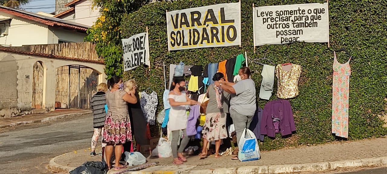 Varal Solidário em Goiânia, no Parque das Laranjeiras