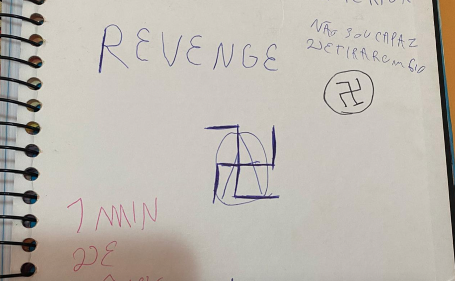 Caderno de jovem que planejava ataque a escola de Goiânia tinha símbolos nazistas (Foto: Polícia Civil)
