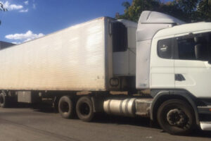 Atraso de caminhões em áreas de fronteira ameaça preços de alimentos no Brasil