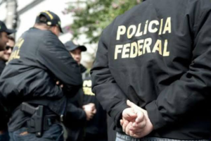 Agentes da Polícia Federal (Foto: Agência Brasil)