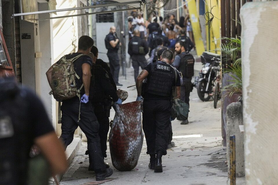 Operação da favela do Jacarezinho (Foto: Ricardo Moraes)